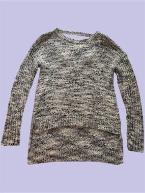 Xhilaration Gray and White High-Low Sweater